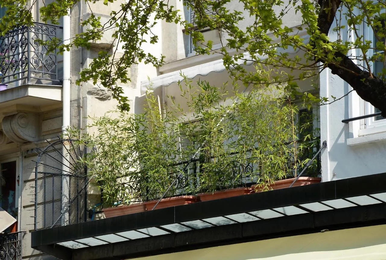 Holidaysinparis - Republique Apartmán *